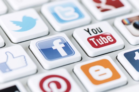 How does Social Media help Small Business Owners?